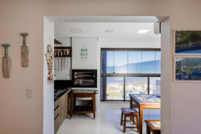 Apartamento da Orla - conforto e infraestrutura de lazer completa de frente para a Praia Indaiá
